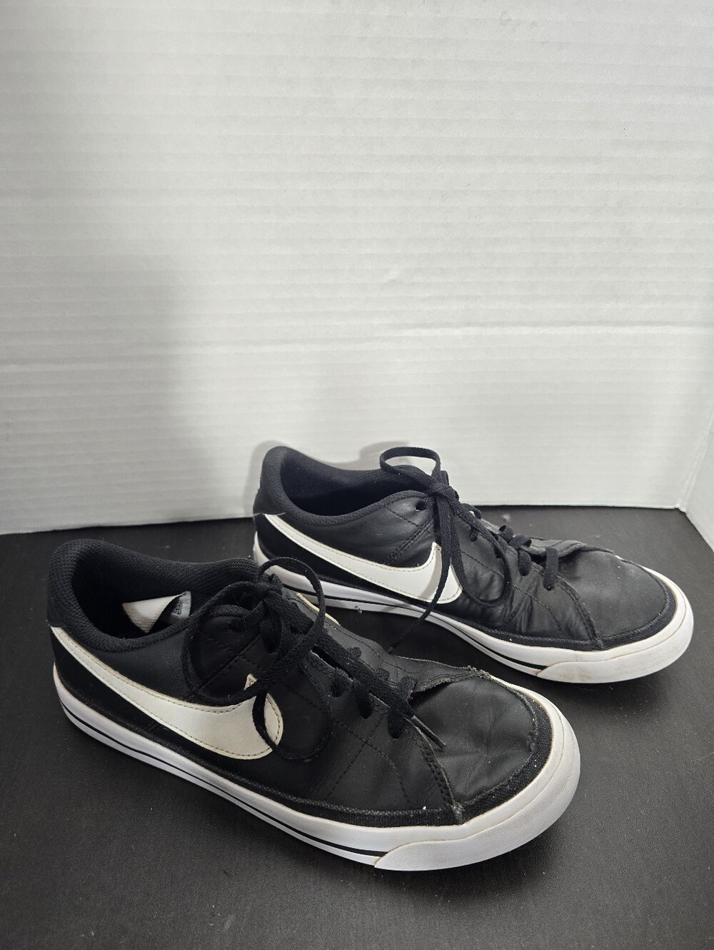 Nike Court Legacy Sneakers Youth Size 5.5